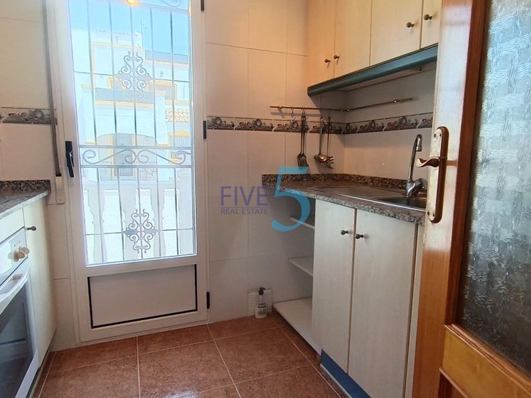 Villa for Sale in Alicante, Valencia 16