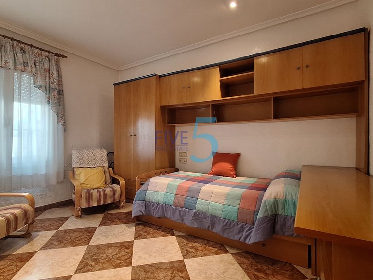 Villa for Sale in Alicante, Valencia 10