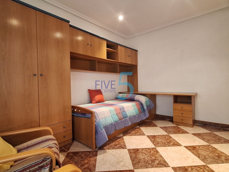 Villa for Sale in Alicante, Valencia 11