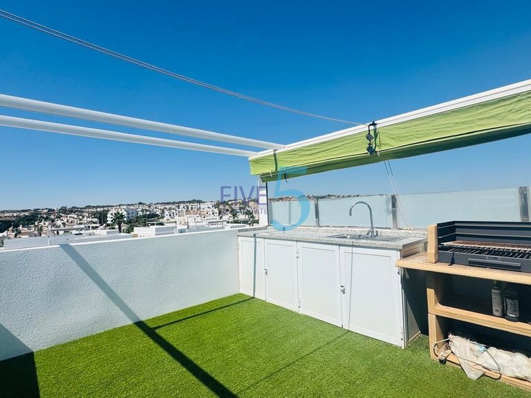 Villa for Sale in Alicante, Valencia 29