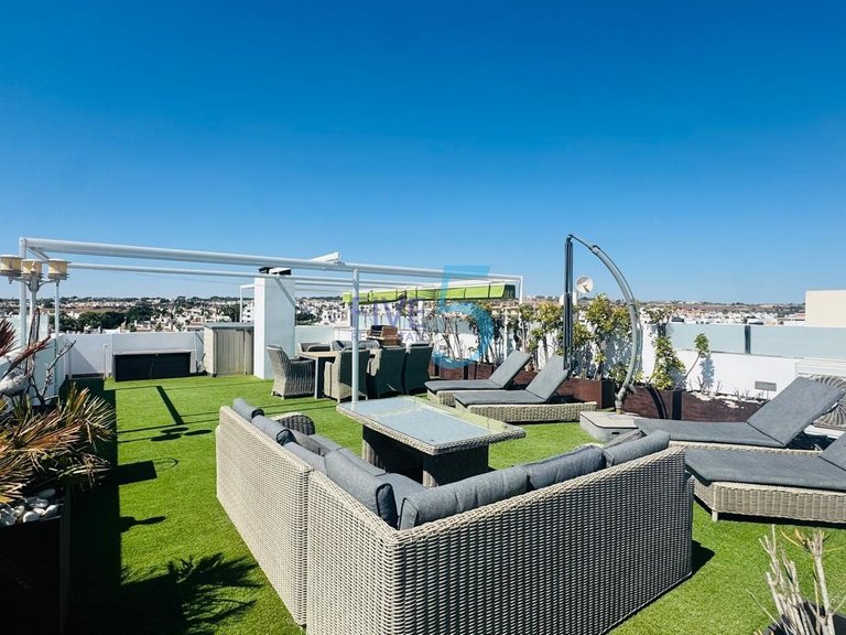 Villa for Sale in Alicante, Valencia 3