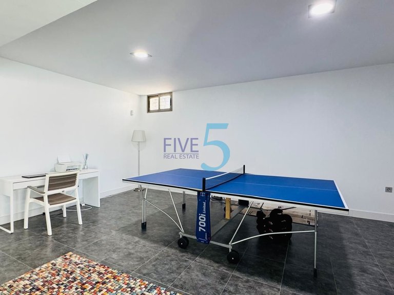 Villa for Sale in Alicante, Valencia 26