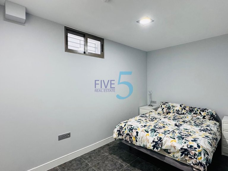 Villa for Sale in Alicante, Valencia 16