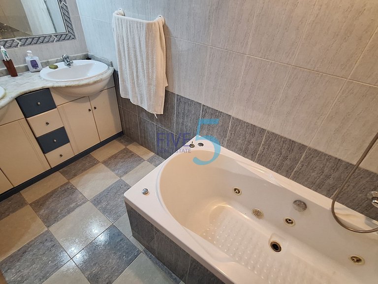 Villa for Sale in Alicante, Valencia 17