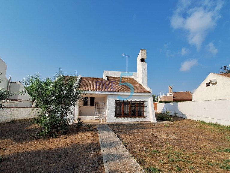 Apartment for Sale in Alicante, Valencia 1