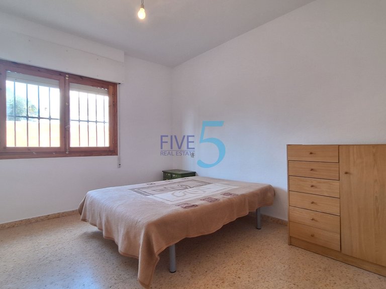 Apartment for Sale in Alicante, Valencia 12
