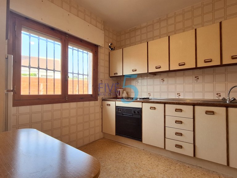 Apartment for Sale in Alicante, Valencia 3