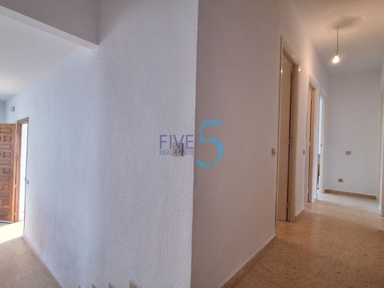 Apartment for Sale in Alicante, Valencia 9