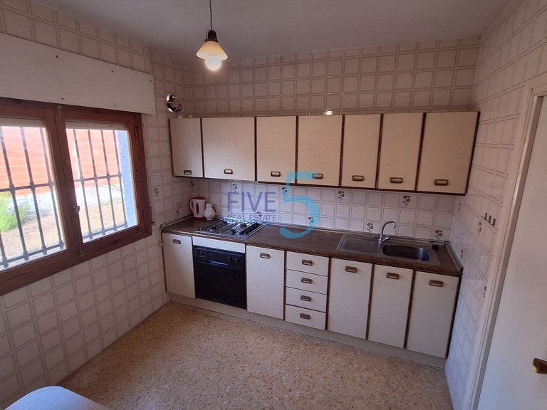 Apartment for Sale in Alicante, Valencia 8