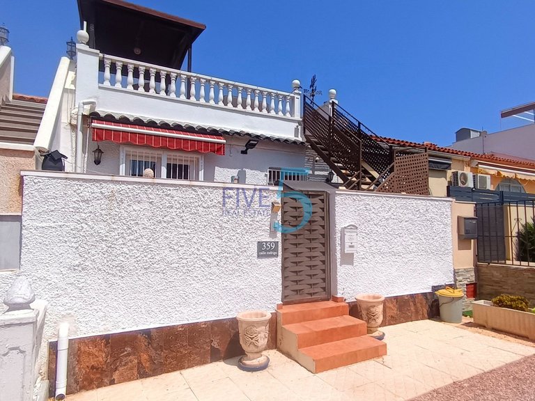 Penthouse for Sale in Alicante, Valencia 6