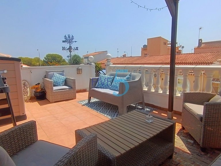 Penthouse for Sale in Alicante, Valencia 2