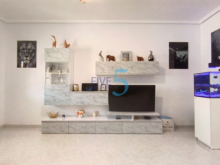 Villa for Sale in Alicante, Valencia 25
