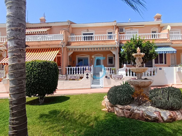 Villa for Sale in Alicante, Valencia 10