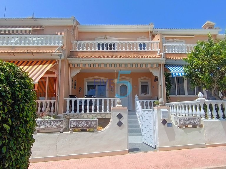 Villa for Sale in Alicante, Valencia 7