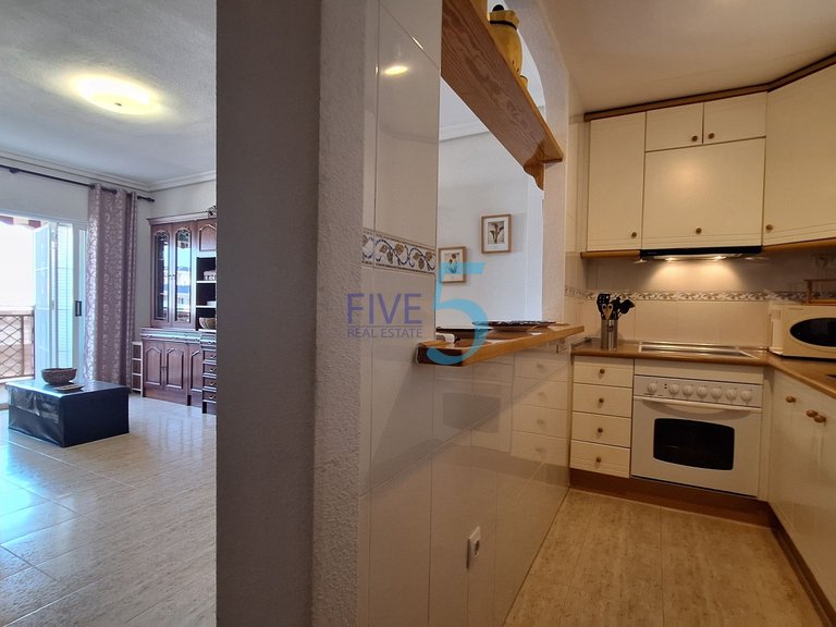 Apartment for Sale in Alicante, Valencia 12