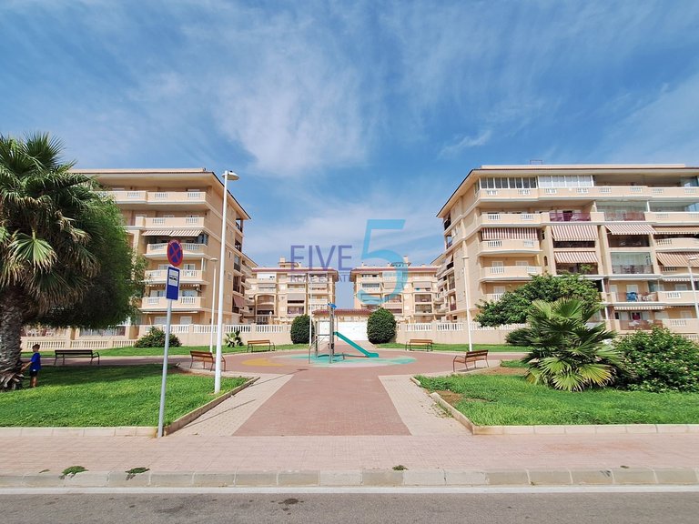 Apartment for Sale in Alicante, Valencia 1