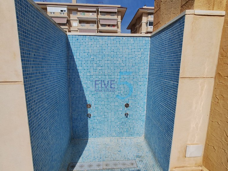 Apartment for Sale in Alicante, Valencia 25