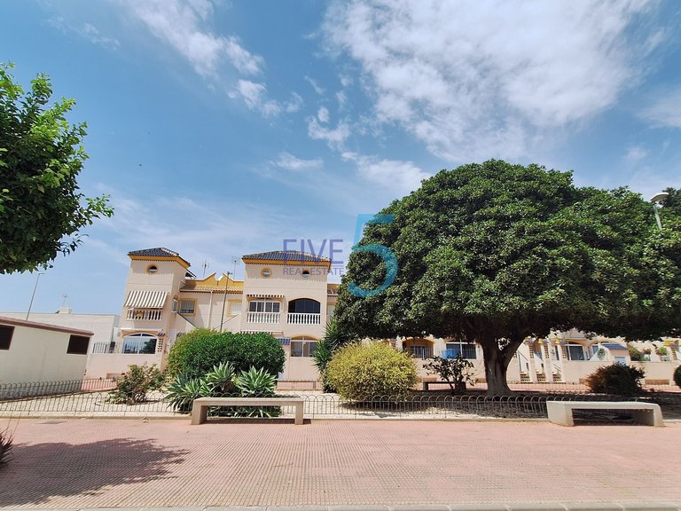 Apartment for Sale in Alicante, Valencia 26