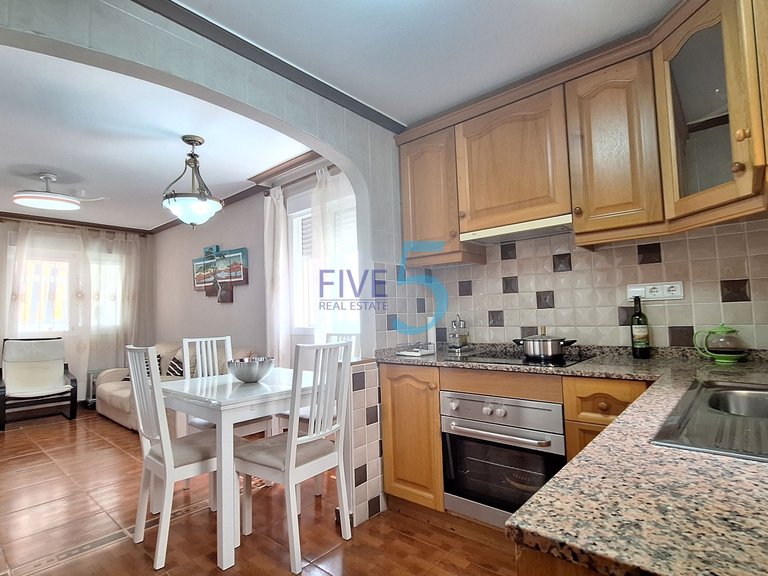Apartment for Sale in Alicante, Valencia 3