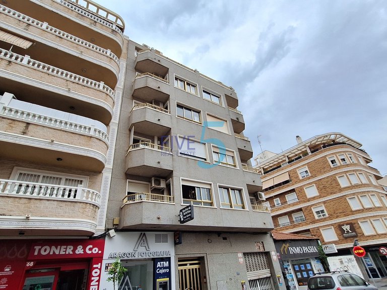 Apartment for Sale in Alicante, Valencia 1