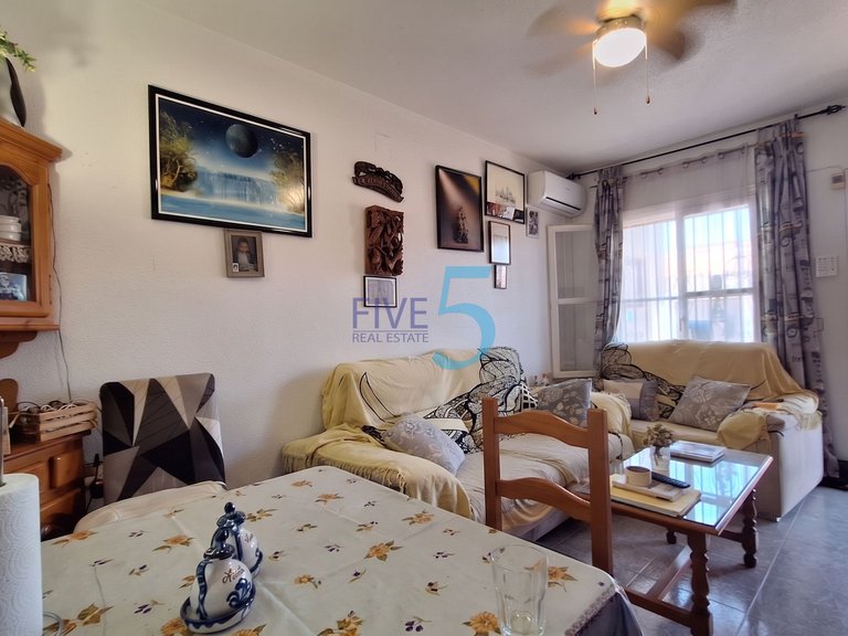 Villa for Sale in Alicante, Valencia 3