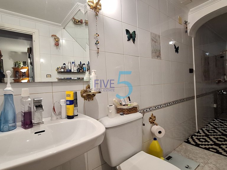 Villa for Sale in Alicante, Valencia 19