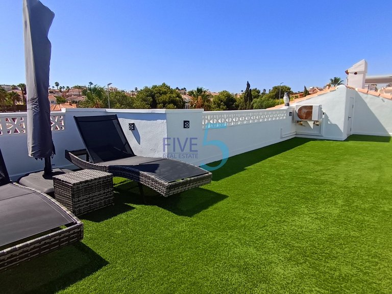 Villa for Sale in Alicante, Valencia 20