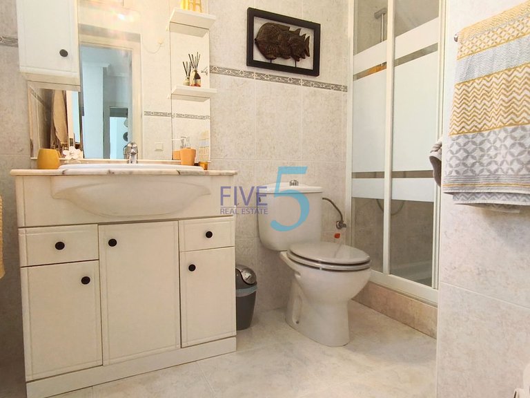 Villa for Sale in Alicante, Valencia 37