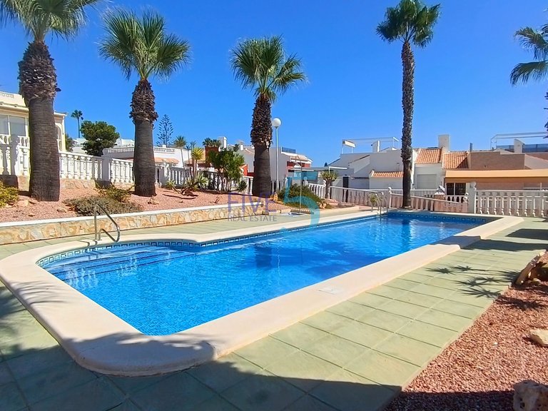 Villa for Sale in Alicante, Valencia 39