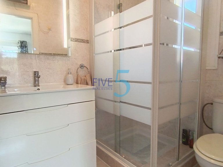 Villa for Sale in Alicante, Valencia 33