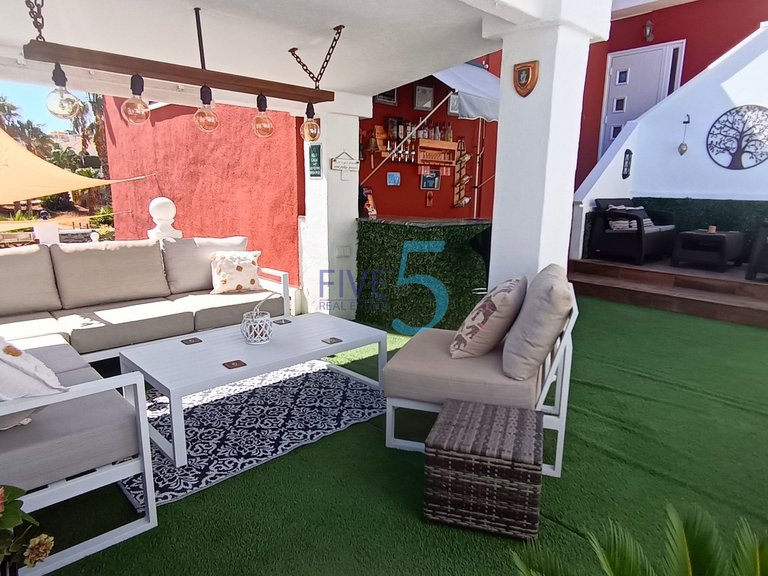 Villa for Sale in Alicante, Valencia 17