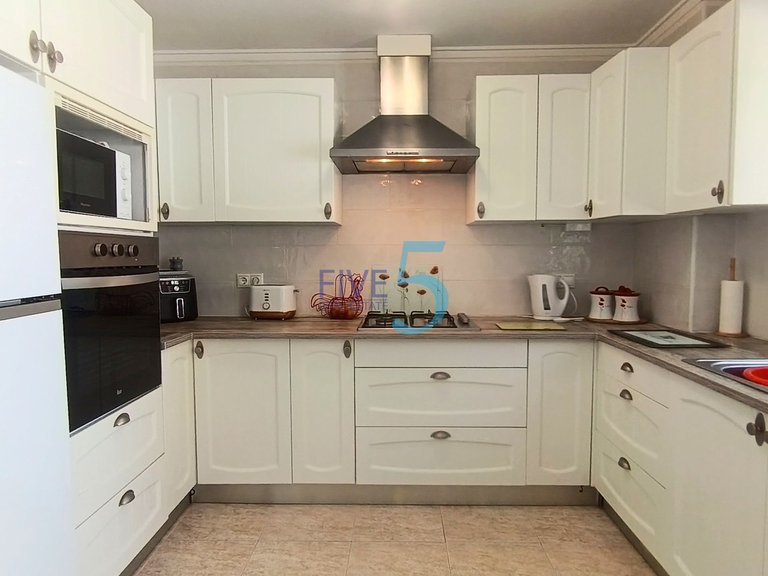 Villa for Sale in Alicante, Valencia 23