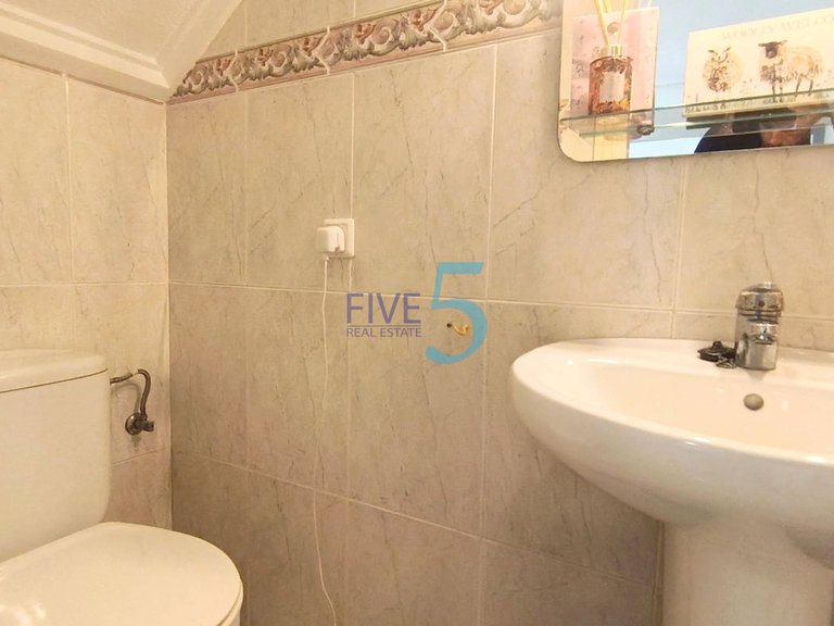 Villa for Sale in Alicante, Valencia 28
