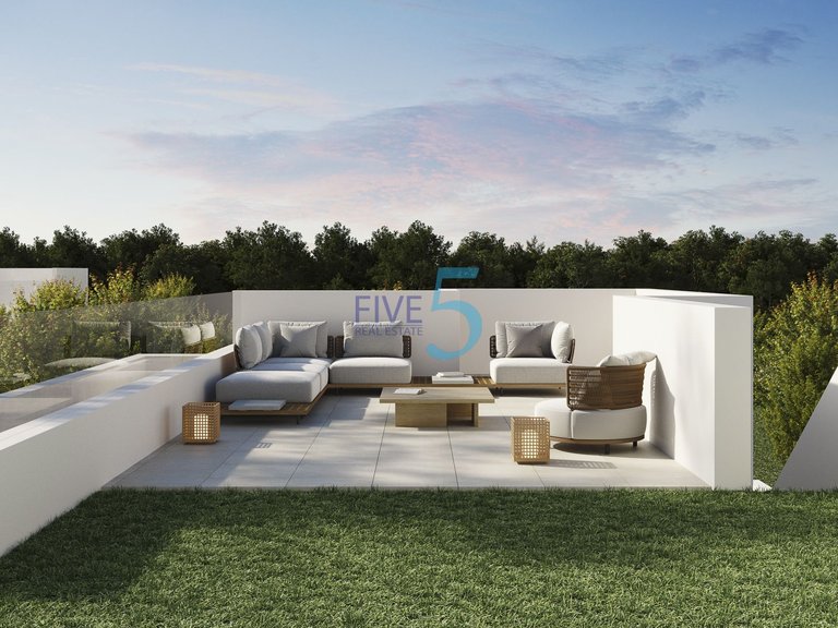 Villa for Sale in Alicante, Valencia 10