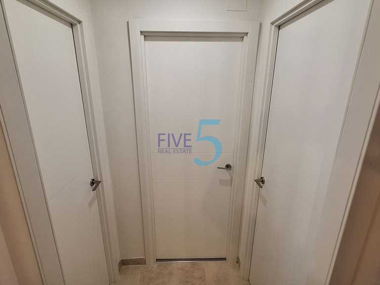 Apartment for Sale in Alicante, Valencia 16