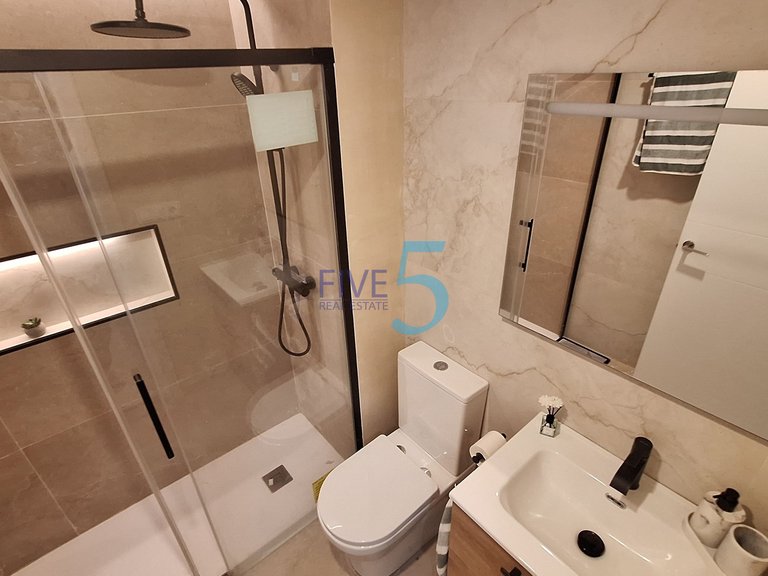 Apartment for Sale in Alicante, Valencia 11