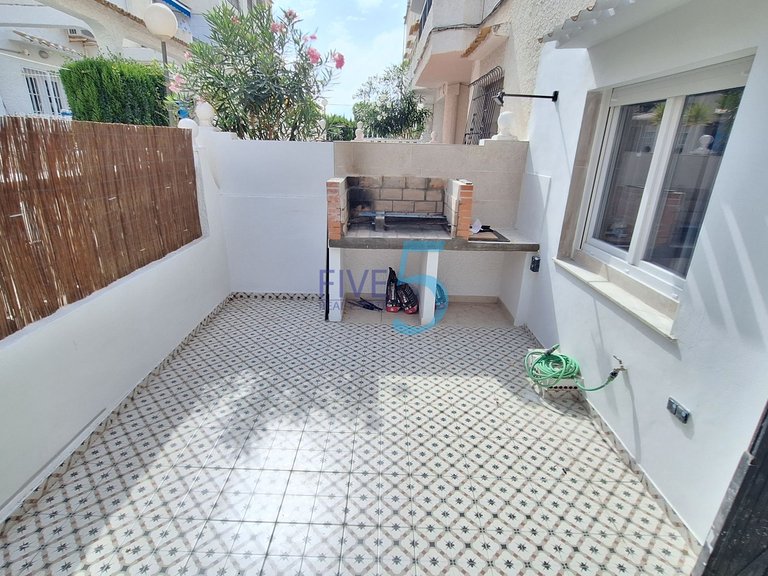 Apartment for Sale in Alicante, Valencia 12