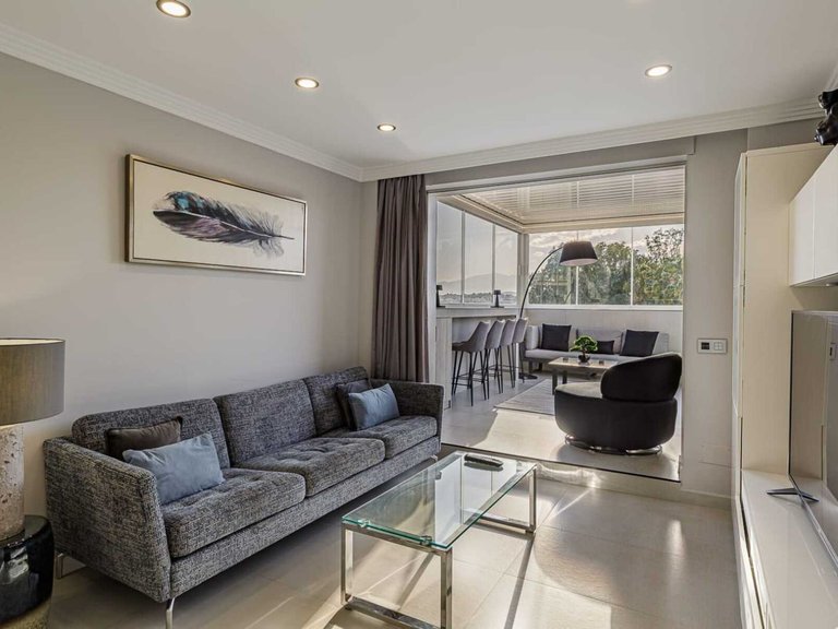 Penthouse for Sale in Nueva Andalucía, Malaga, Spain 8