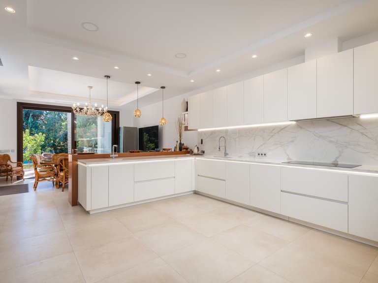 New Development House for Sale in Estepona Málaga 6