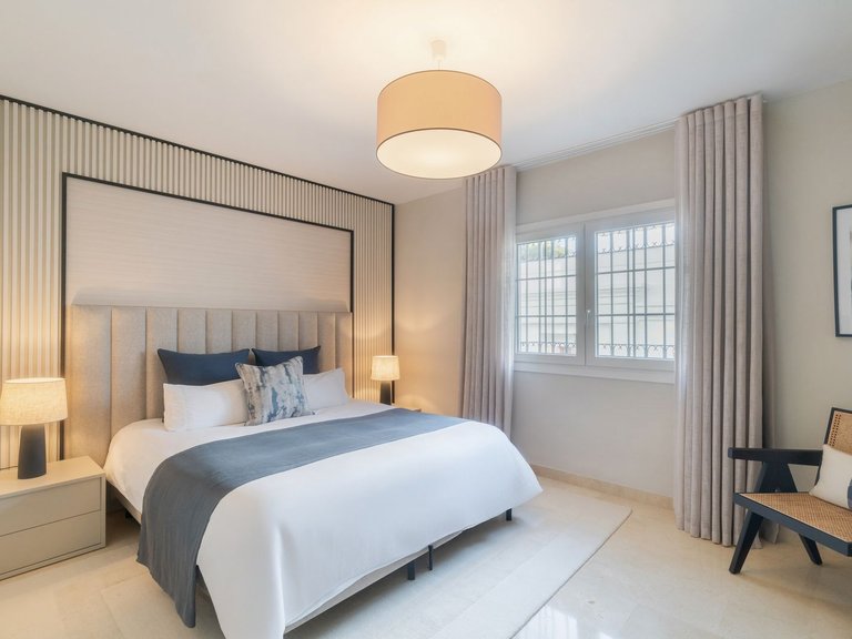 Town House for Sale in Nueva Andalucía, Malaga, Spain 10