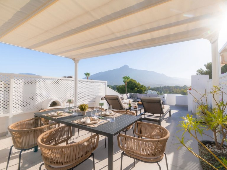 Town House for Sale in Nueva Andalucía, Malaga, Spain 14