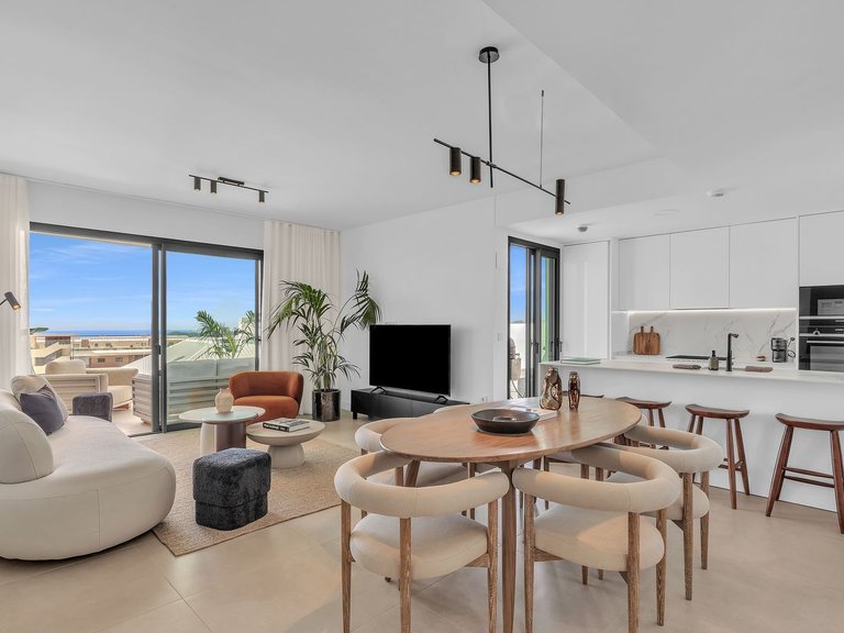 Apartment for Sale in Fuengirola, Malaga, Spain 1