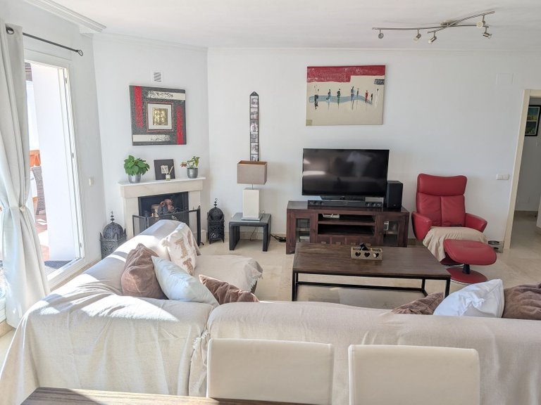 Penthouse for Sale in Calahonda, Malaga, Spain 6