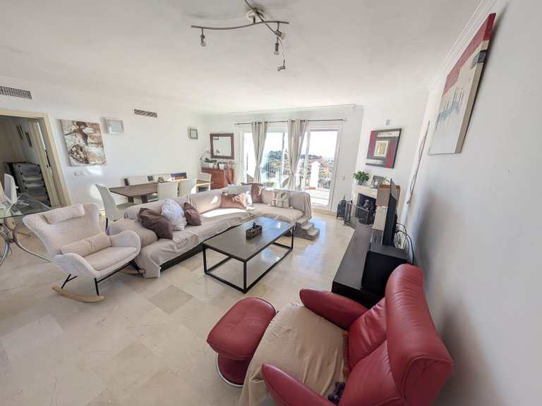 Penthouse for Sale in Calahonda, Malaga, Spain 8
