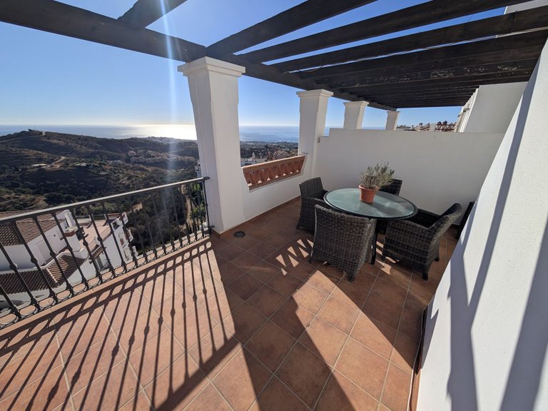 Penthouse for Sale in Calahonda, Malaga, Spain 1