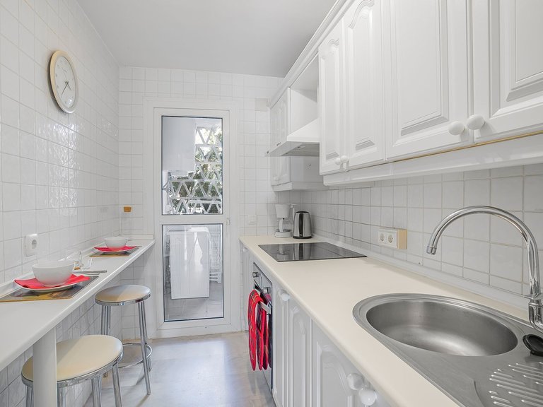 Apartment for Sale in Calahonda, Malaga, Spain 11