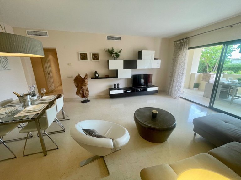Apartment for Sale in Benahavís, Malaga, Spain 5