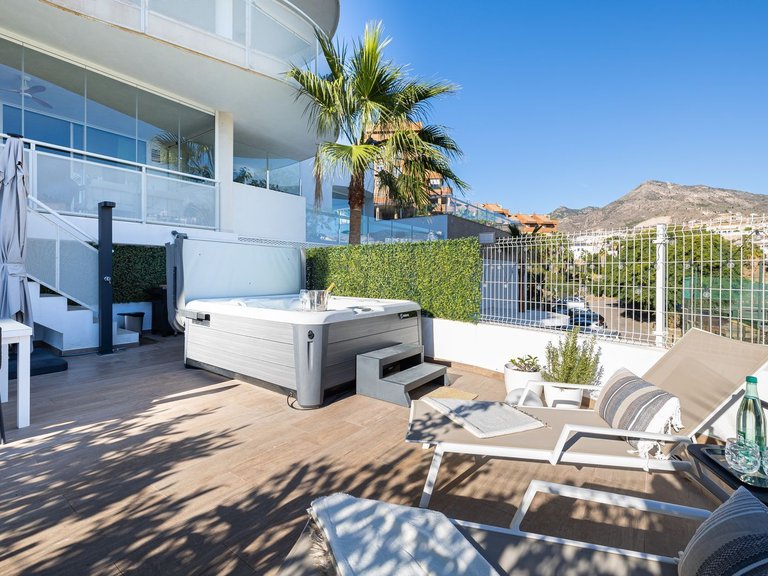 Apartment for Sale in Benalmadena Costa, Malaga, Spain 1