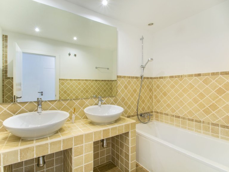 Apartment for Sale in Selwo, Malaga, Spain 9