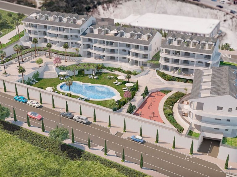 Apartment for Sale in Benalmádena, Benalmadena, Malaga 2